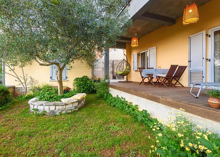 Macan, Beautiful Oasis Apartment