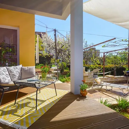 Macan, Beautiful Oasis Daire *