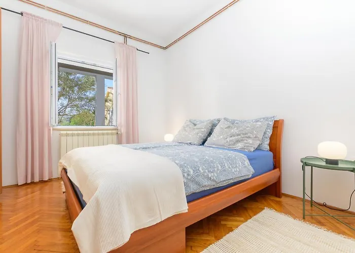 Macan, Beautiful Oasis * Pola