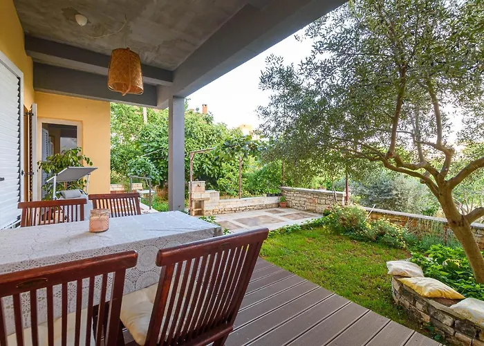 Macan, Beautiful Oasis Apartment Pula